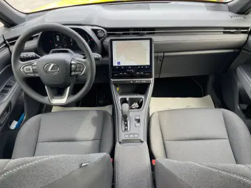 LEXUS LBX FWD LED NAVI Automatic SHZ ACC