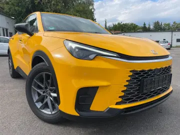 LEXUS LBX FWD LED NAVI Automatic SHZ ACC