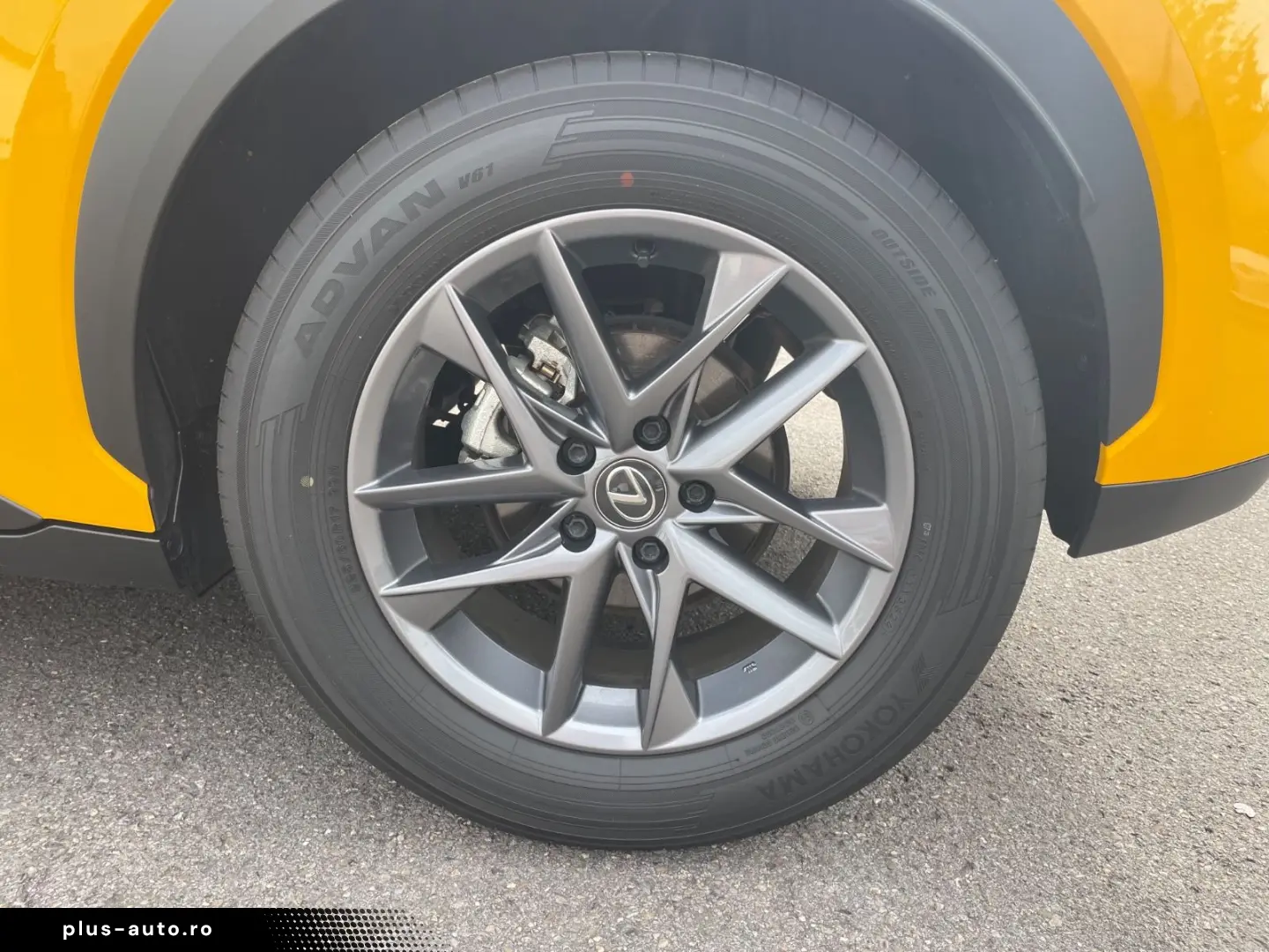 LEXUS LBX FWD LED NAVI Automatic SHZ ACC