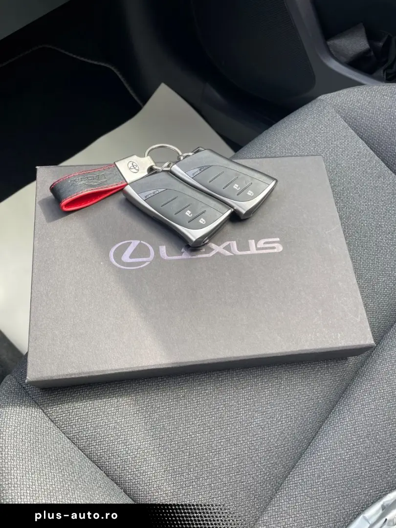 LEXUS LBX FWD LED NAVI Automatic SHZ ACC