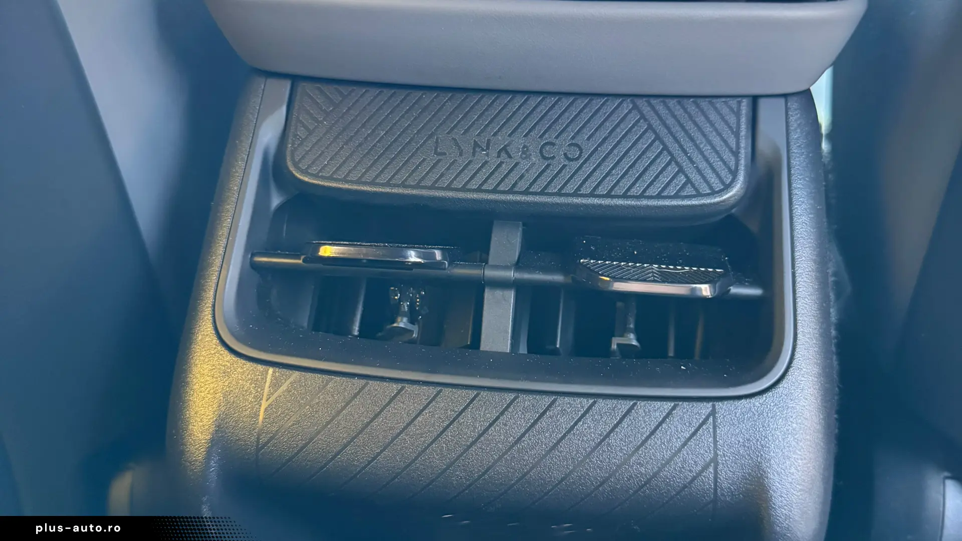 Lynk&Co Garantie 36 luni Piele 360 TVA