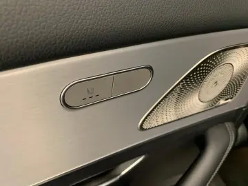 MERCEDES-BENZ GLE 400 d Coupé 4M Distronic Kam Burmester