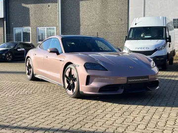 Porsche Taycan 4S