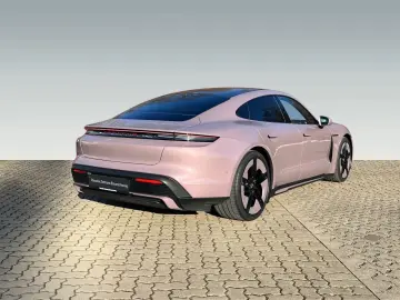 Porsche Taycan 4S