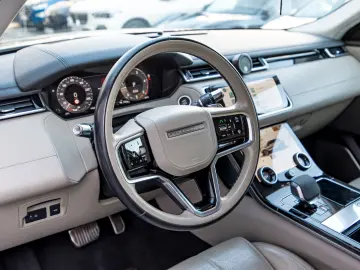 Land Rover Range Rover Velar R-Dynamic HSE