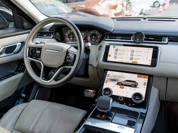 Land Rover Range Rover Velar R-Dynamic HSE