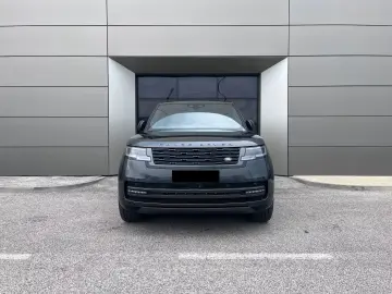 Land Rover Range Rover D350 - Panoramic