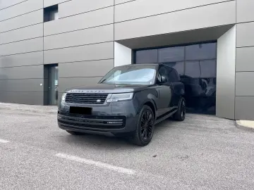 Land Rover Range Rover D350 - Panoramic