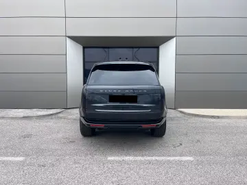 Land Rover Range Rover D350 - Panoramic