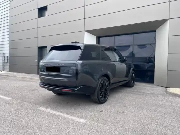 Land Rover Range Rover D350 - Panoramic