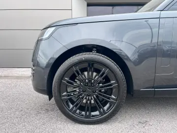 Land Rover Range Rover D350 - Panoramic