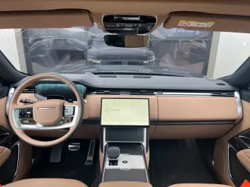 Land Rover Range Rover D350 - Panoramic