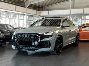 Audi RS Q8 4.0 TFSI quattro