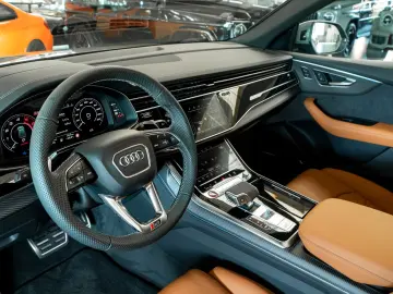 Audi RS Q8 4.0 TFSI quattro