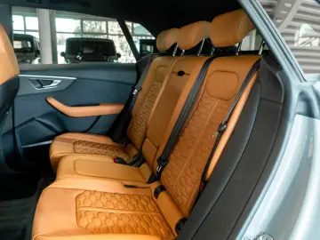 Audi RS Q8 4.0 TFSI quattro