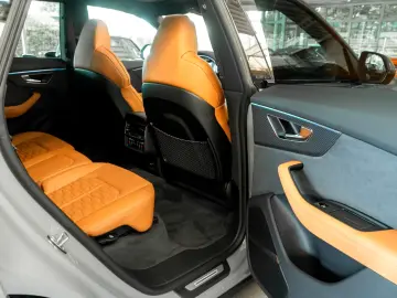 Audi RS Q8 4.0 TFSI quattro