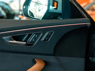 Audi RS Q8 4.0 TFSI quattro