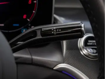 MERCEDES-BENZ GLC 300 d 4M AMG-Sport Pano Burm HUD AHK Stdhz
