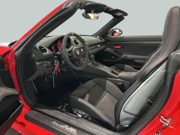 Porsche 718 Spyder RS (982) GT3RS Version  Weissach Package