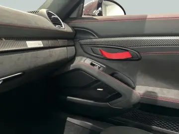 Porsche 718 Spyder RS (982) GT3RS Version  Weissach Package