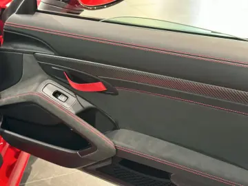Porsche 718 Spyder RS (982) GT3RS Version  Weissach Package