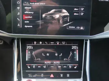 Audi RSQ8 4.0 TFSI quattro