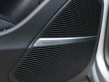 Audi RSQ8 4.0 TFSI quattro