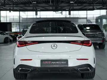 MERCEDES-BENZ CLE 200 AMG Line Premium Coupé  Pano  …