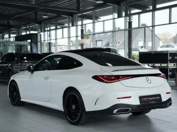 MERCEDES-BENZ CLE 200 AMG Line Premium Coupé  Pano  …
