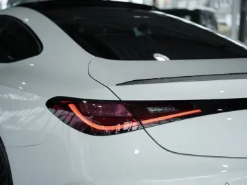 MERCEDES-BENZ CLE 200 AMG Line Premium Coupé  Pano  …