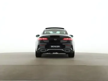 MERCEDES-BENZ E 400 d 4M Coupé AMG Pano Burmester Le…
