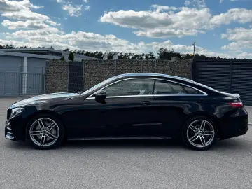 MERCEDES-BENZ E 300 Coupe AMG LED Widescreen Garantie