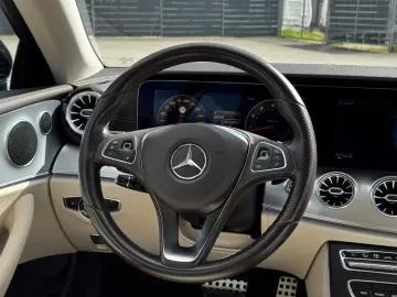 MERCEDES-BENZ E 300 Coupe AMG LED Widescreen Garantie