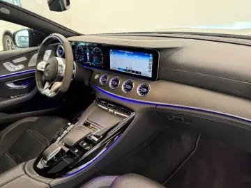 MERCEDES-BENZ AMG GT 4-trg. 53 4Matic   BURMESTER HUD 1 HAND