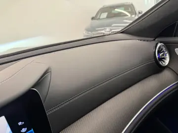 MERCEDES-BENZ AMG GT 4-trg. 53 4Matic   BURMESTER HUD 1 HAND