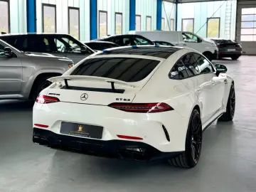 MERCEDES-BENZ AMG GT 4-trg. 43 4Matic  GT63-Umbau Nu…