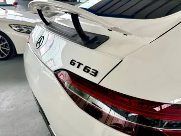 MERCEDES-BENZ AMG GT 4-trg. 43 4Matic  GT63-Umbau Nu…