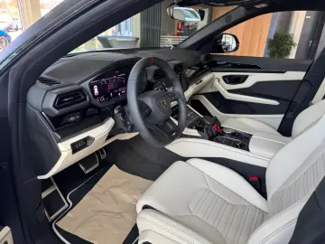 Lamborghini Urus SE - PHEV - B&O - Panoramic