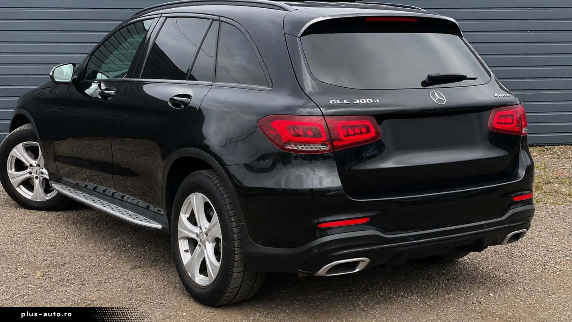 Mercedes-Benz GLC-Klasse GLC 300 d 4Matic AMG Line