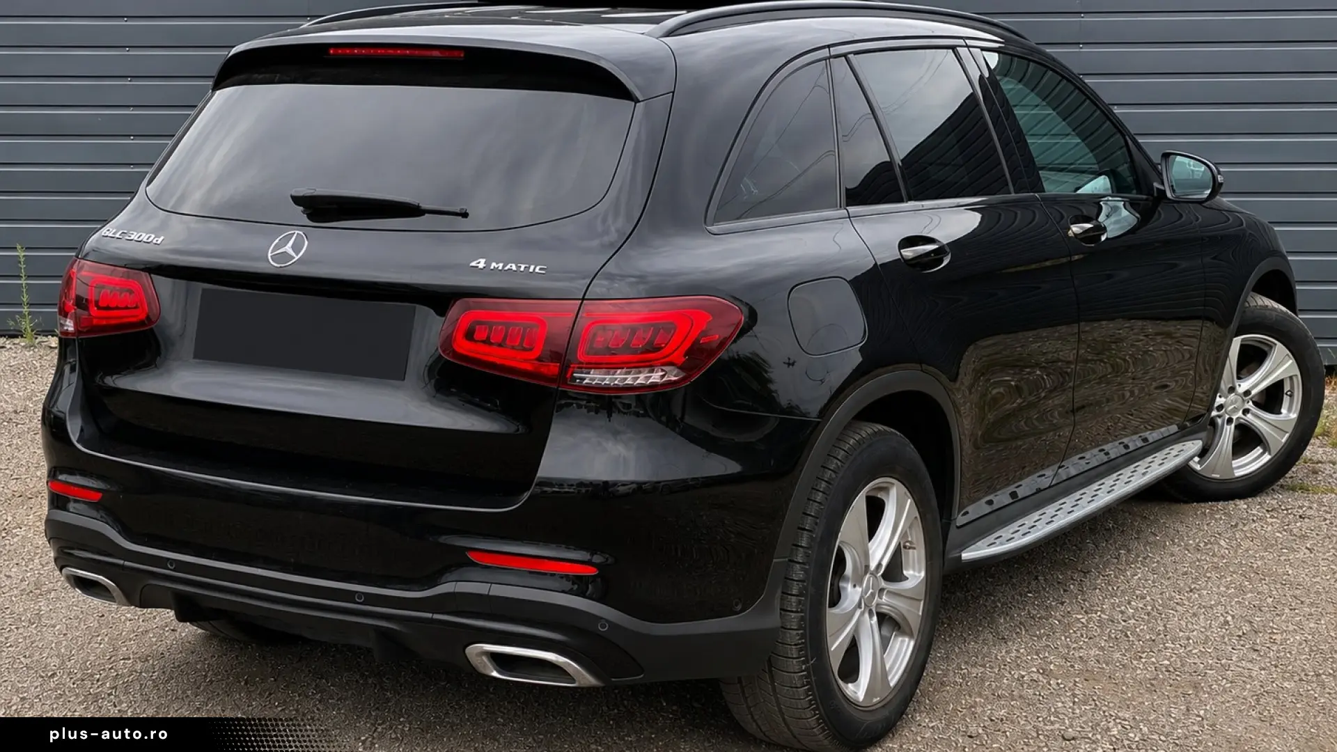 Mercedes-Benz GLC-Klasse GLC 300 d 4Matic AMG Line
