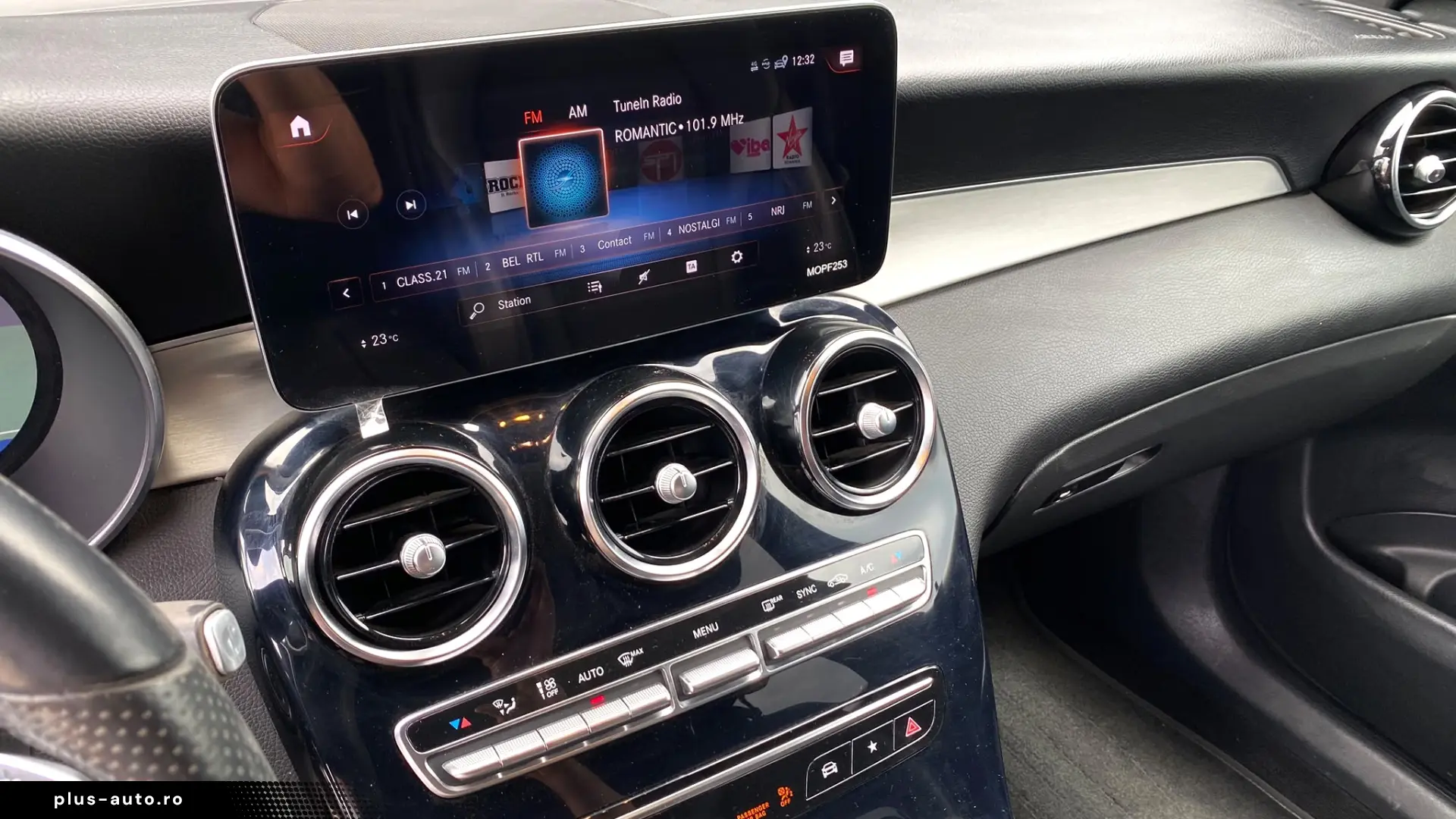 Mercedes-Benz GLC-Klasse GLC 300 d 4Matic AMG Line
