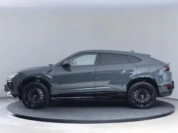 Lamborghini URUS SE - PHEV