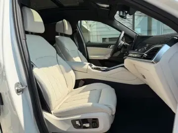 BMW X6 xDrive30d 22' Massage Clarity