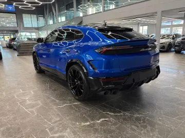 Lamborghini Urus SE - PHEV
