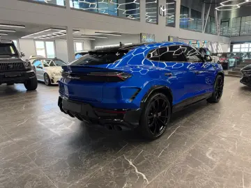 Lamborghini Urus SE - PHEV