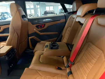 Lamborghini Urus SE - PHEV
