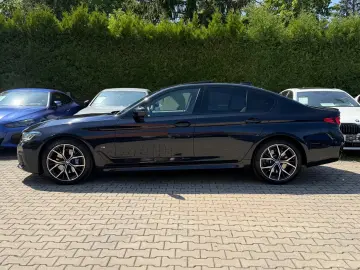 BMW 520d Aut. M-Sportpaket Glasdach Soft-Close Laser