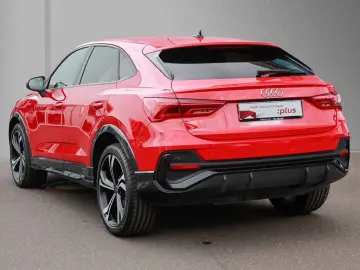 AUDI Q3 Sportback 35 TFSI S line AHK ACC GWF