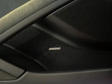Porsche 718 Cayman GT4 RS (982)