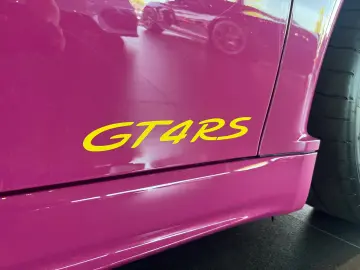 Porsche 718 Cayman GT4 RS (982)